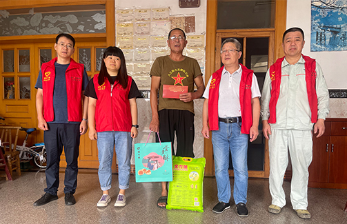 “晶心·伴我行”幫扶計(jì)劃|“愛心助困 情暖中秋”